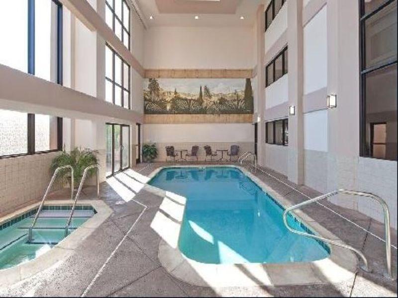 Hawthorn Suites By Wyndham Napa Valley Εξωτερικό φωτογραφία
