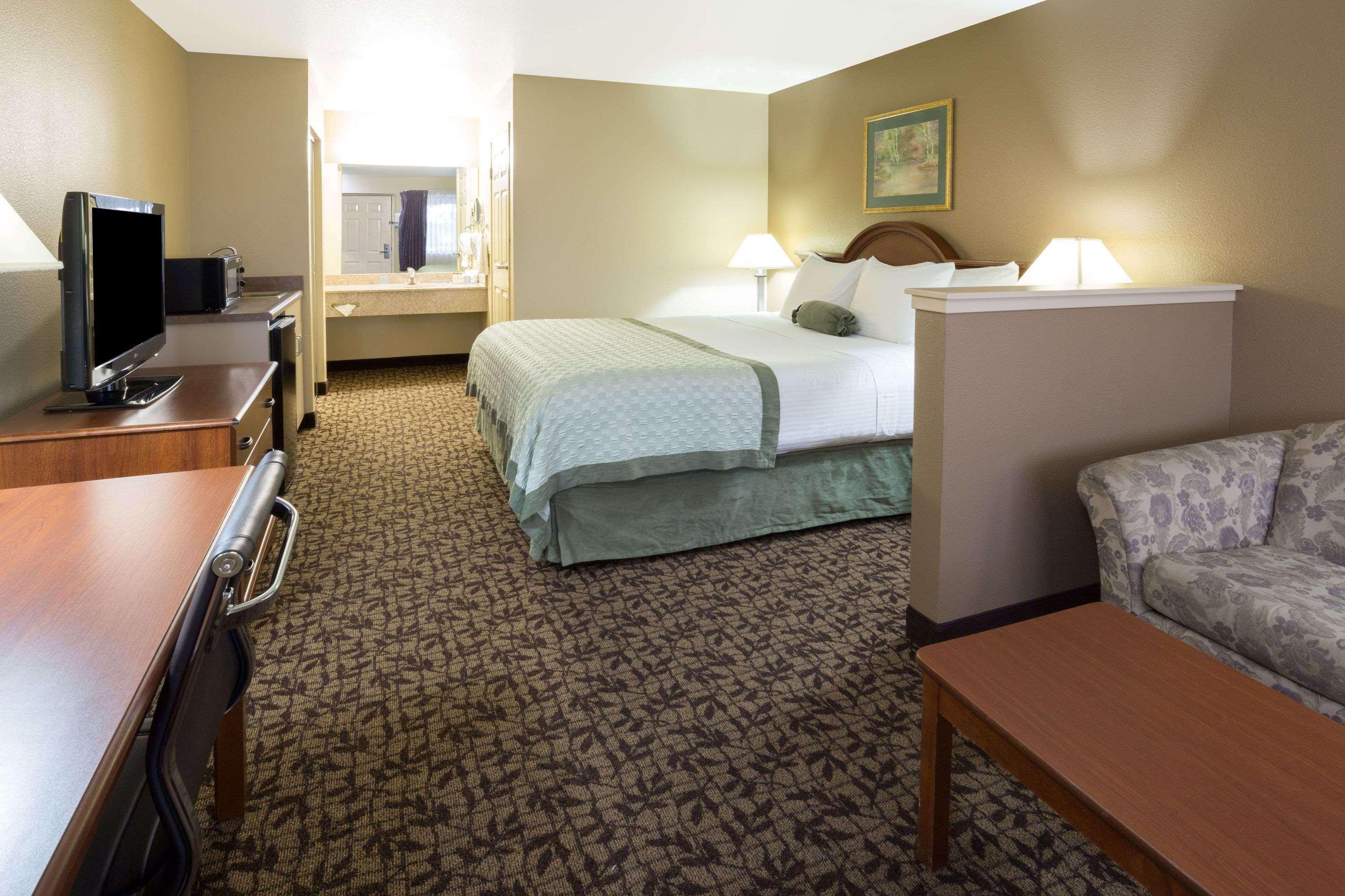 Hawthorn Suites By Wyndham Napa Valley Εξωτερικό φωτογραφία