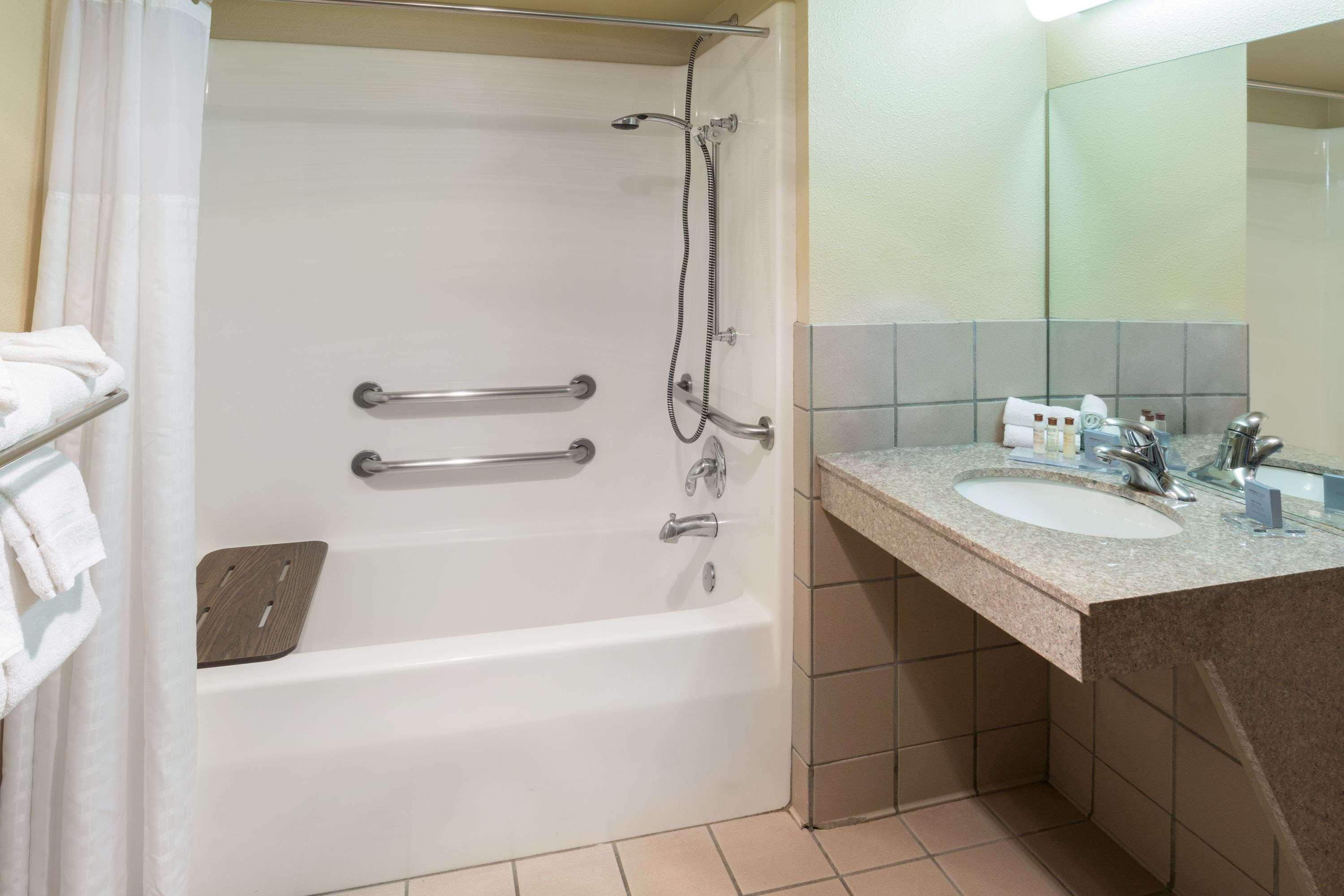 Hawthorn Suites By Wyndham Napa Valley Εξωτερικό φωτογραφία