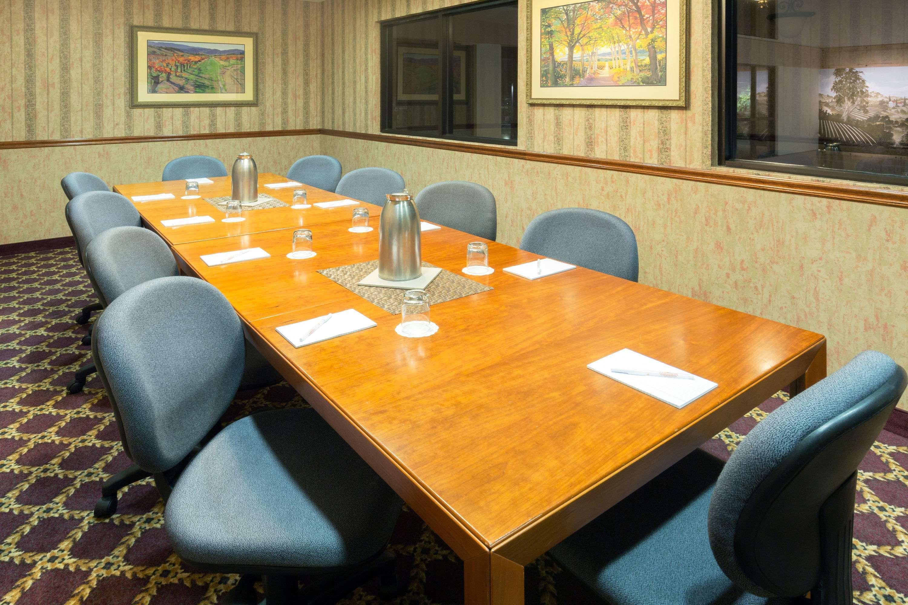 Hawthorn Suites By Wyndham Napa Valley Εξωτερικό φωτογραφία
