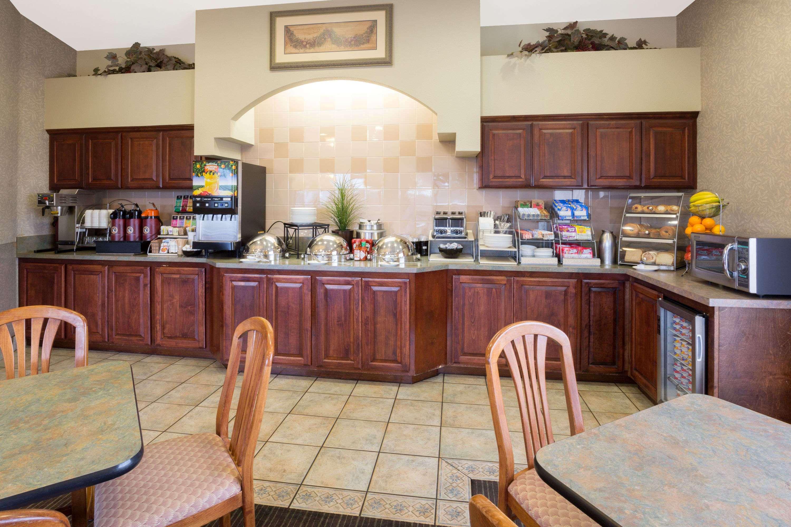 Hawthorn Suites By Wyndham Napa Valley Εξωτερικό φωτογραφία