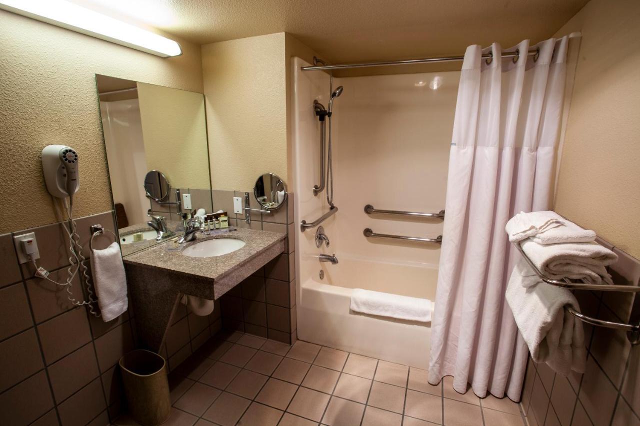 Hawthorn Suites By Wyndham Napa Valley Εξωτερικό φωτογραφία