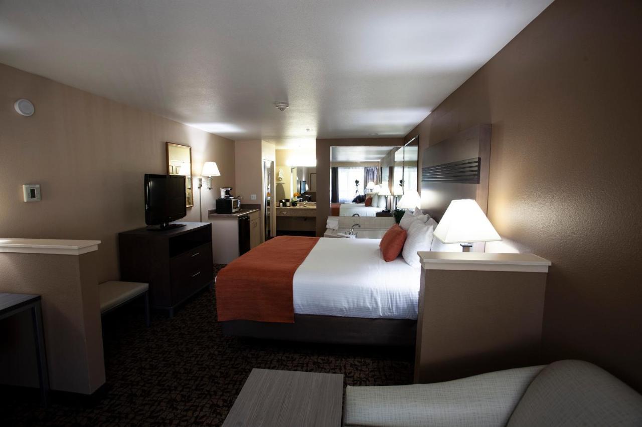 Hawthorn Suites By Wyndham Napa Valley Εξωτερικό φωτογραφία