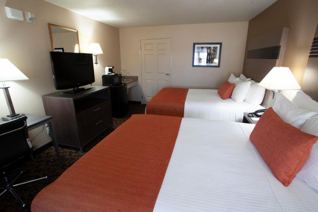 Hawthorn Suites By Wyndham Napa Valley Εξωτερικό φωτογραφία